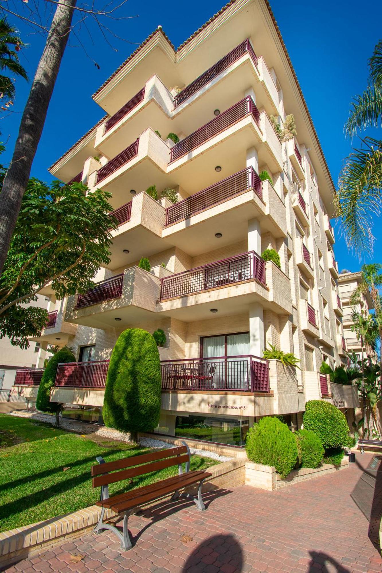 Apartamentos Albir Confort 3 Dormitorios Альбир Экстерьер фото